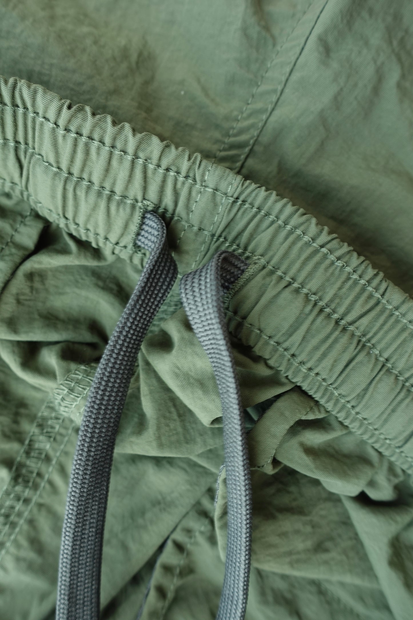 【NEW】Minali Nylon Pants