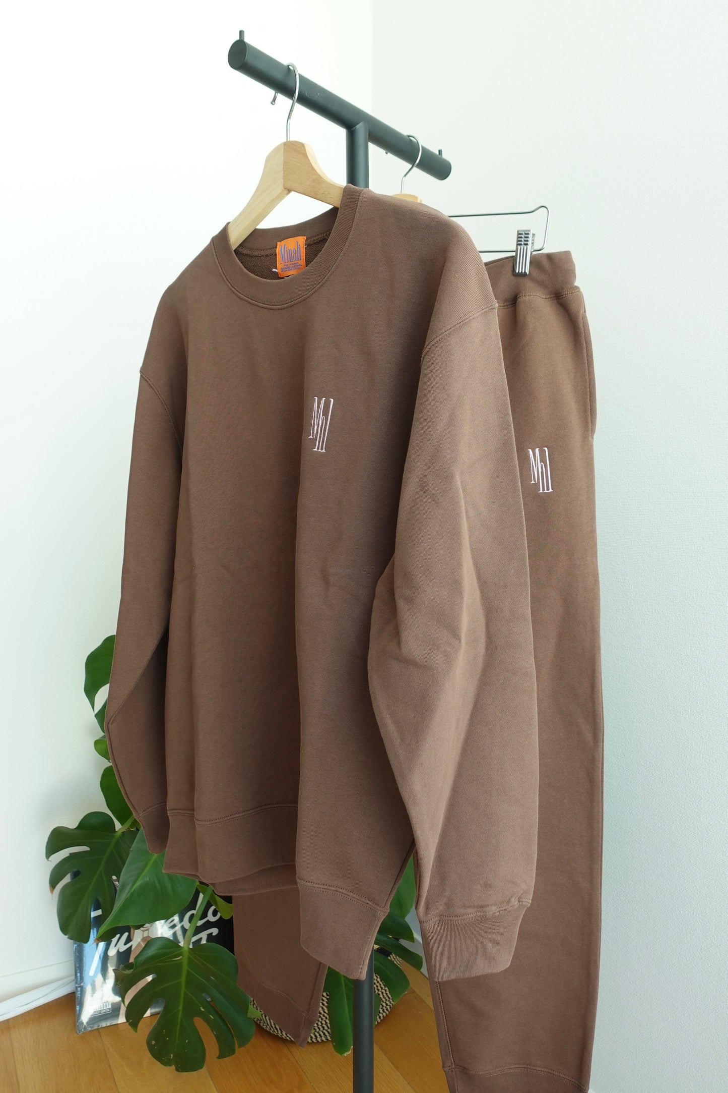 【再入荷】NEWカラー Minali Sweat Tops