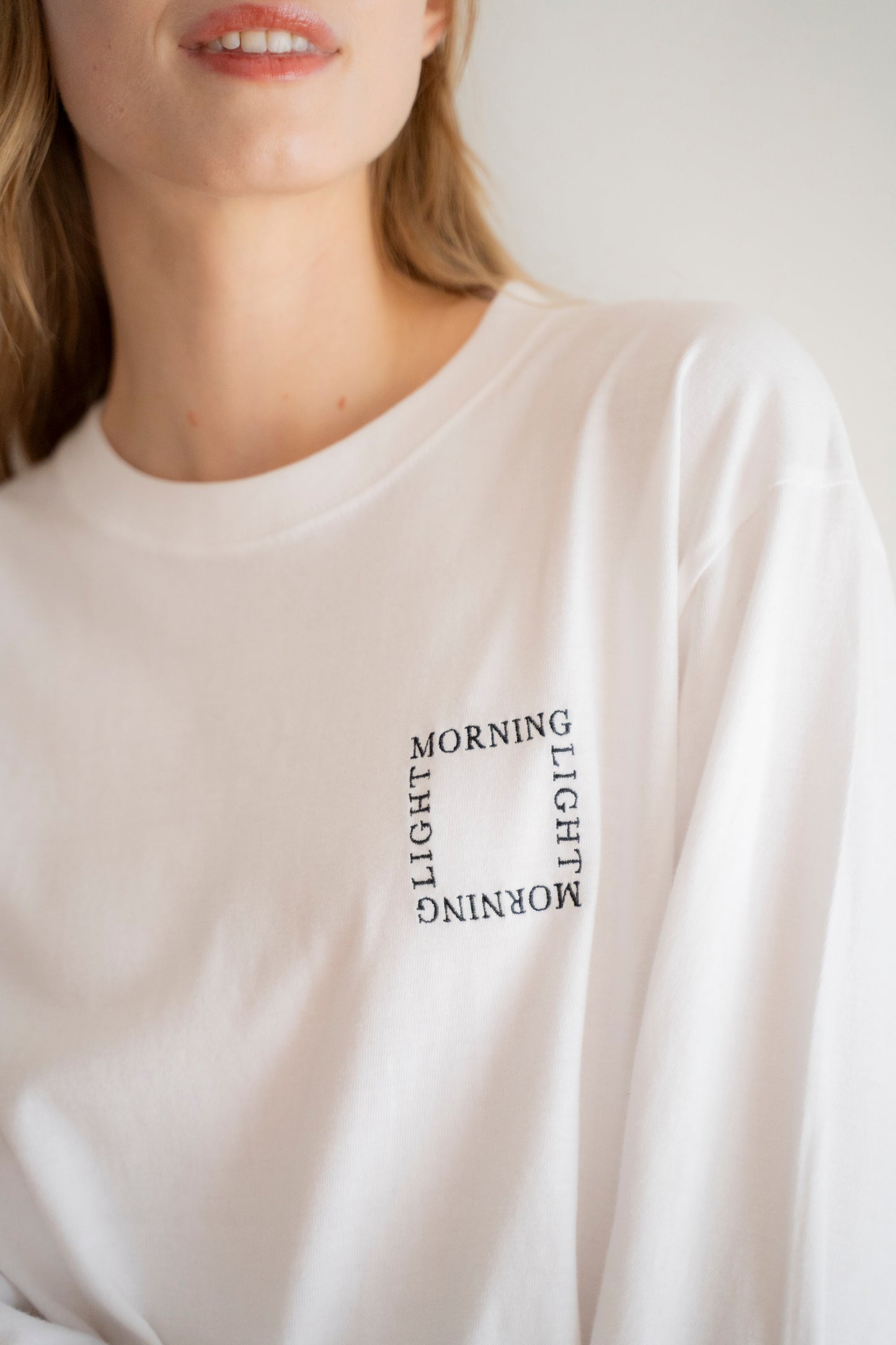 MORNING LIGHT long T-shirt(UNISEX)