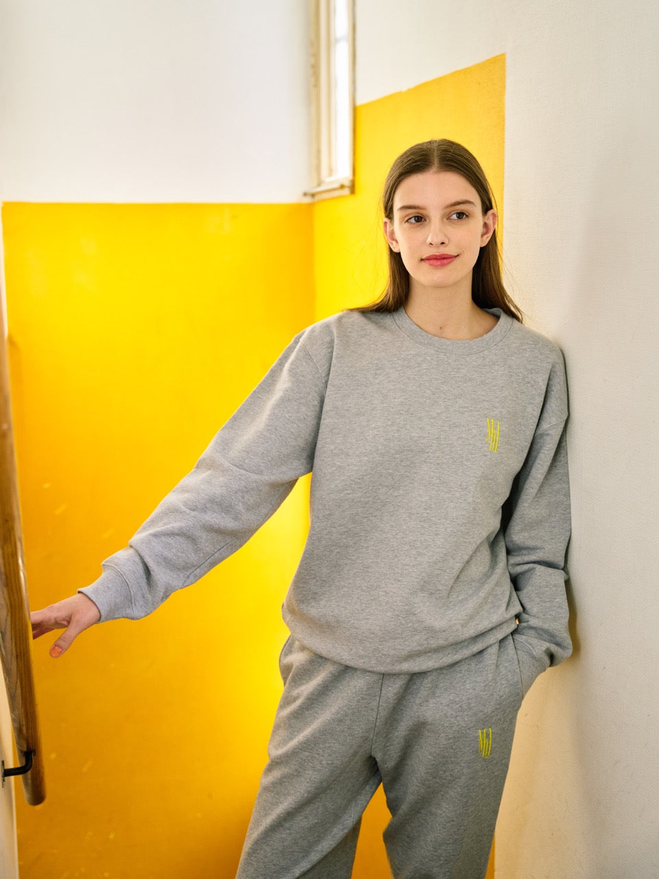Minali Sweat Tops(UNISEX)