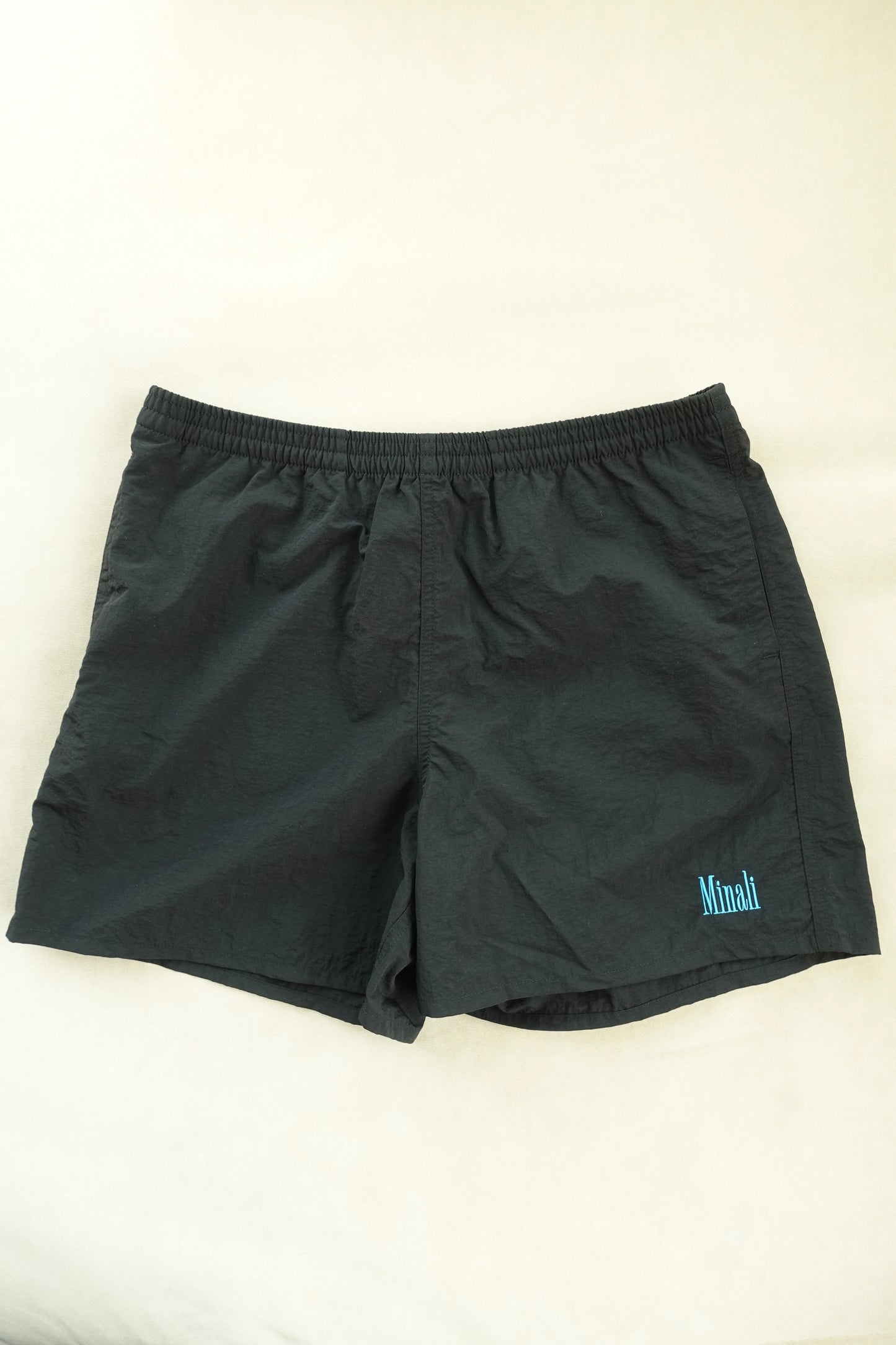 【NEW】Minali Nylon Pants