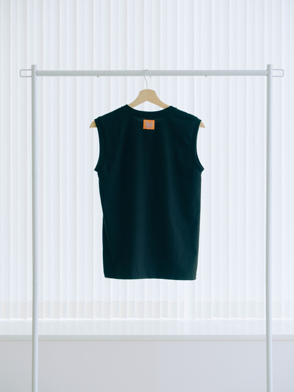 Minali sleeveless T-shirt