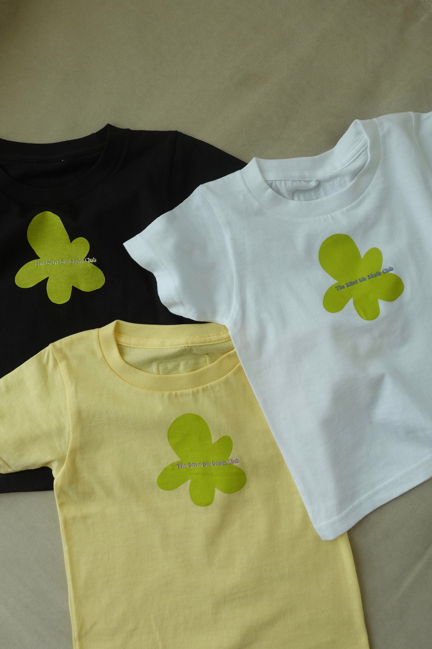 【予約販売】【KIDS】The Mini Me Mode Club  Flower T-shirt