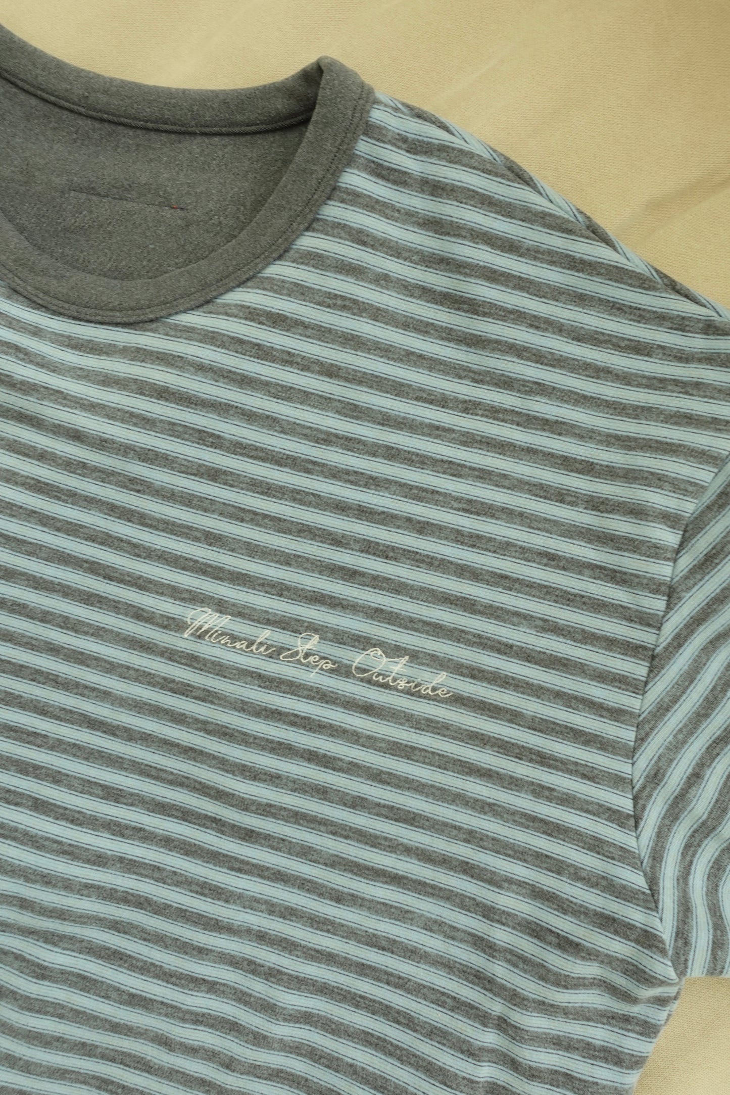 Minali Step Outside Boder T-shirt（Mens)