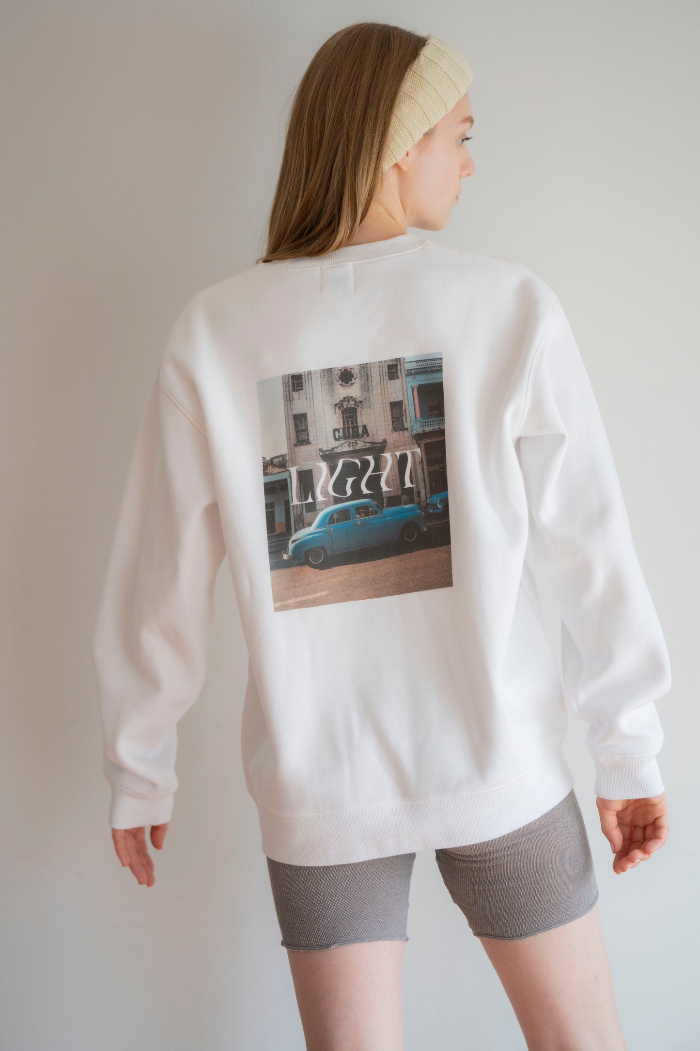 LIGHT Sweat shirt （UNISEX)